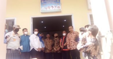 Camat Pademangan Resmikan Kantor Sekretariatan RW 04 Pademangan Timur. Camat Pademangan Resmikan Kantor Sekretariatan RW 04 Pademangan Timur.